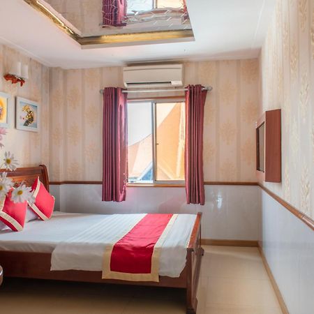 הו צ'י מין סיטי Hotel Nhu Y 2 מראה חיצוני תמונה