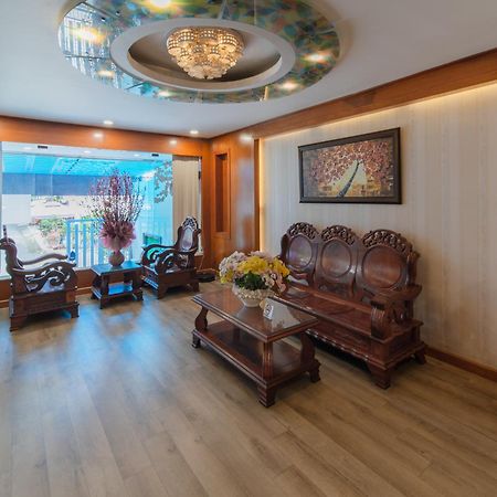 הו צ'י מין סיטי Hotel Nhu Y 2 מראה חיצוני תמונה