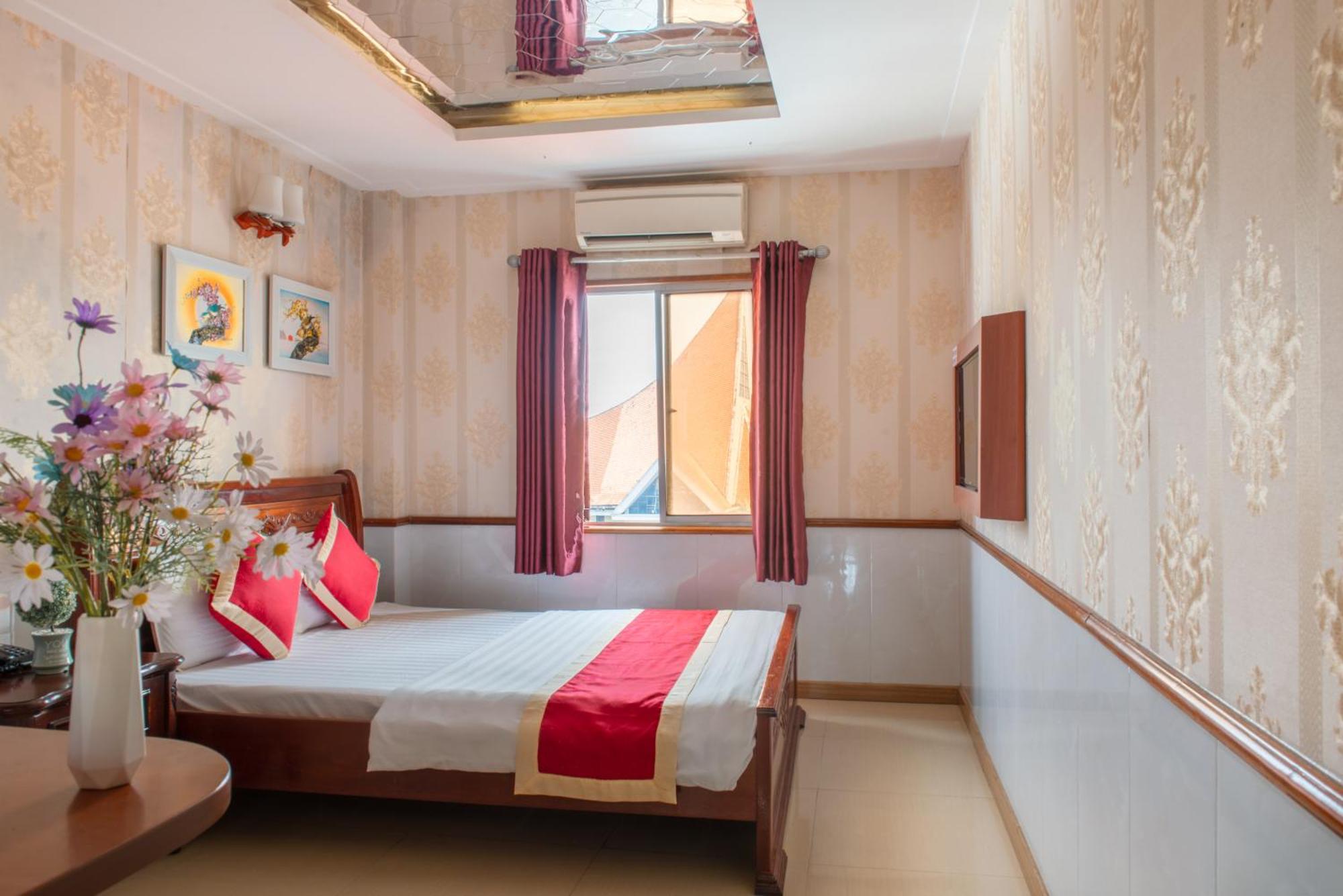 הו צ'י מין סיטי Hotel Nhu Y 2 מראה חיצוני תמונה