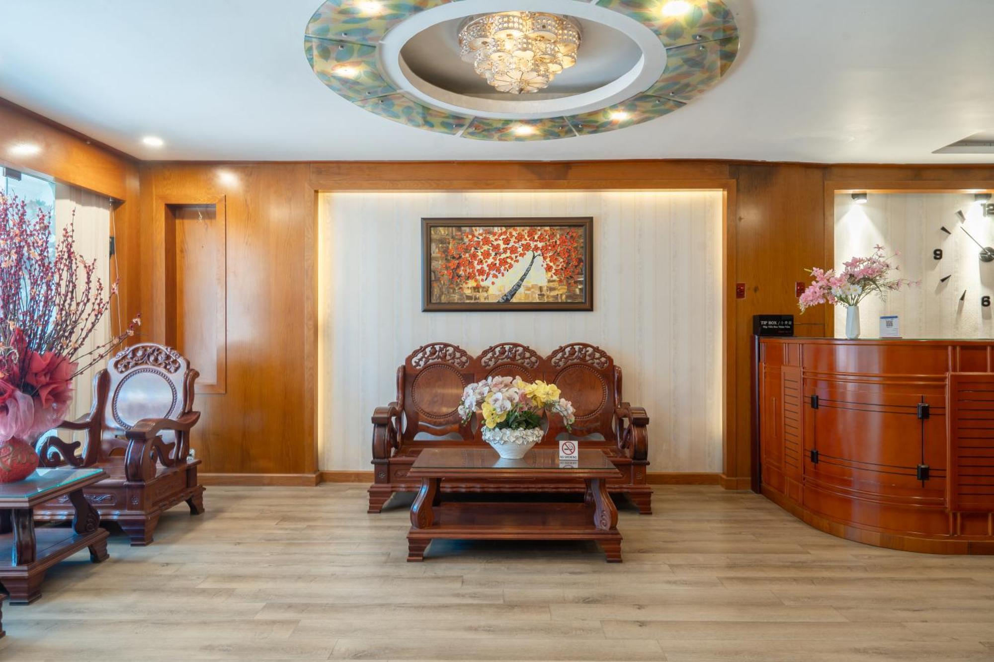 הו צ'י מין סיטי Hotel Nhu Y 2 מראה חיצוני תמונה